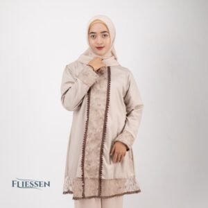 LAILA by Fliessen.gallery – TUNIC VIRAL 2025